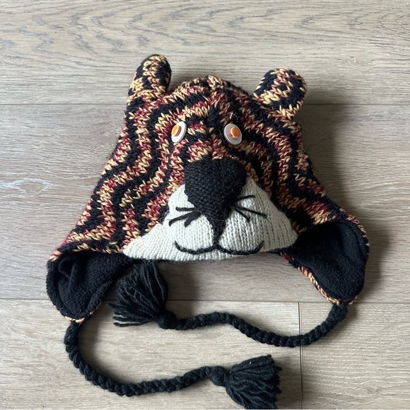 Himalayan handicraft centre Other - New Hand Knit Animal Hat Tiger  100% Wool Made In Nepal